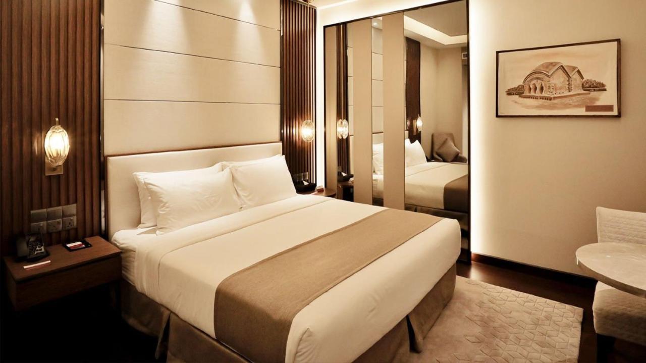 Best Western Plus Maya - Luxury Collection Hotel Dhaka Exteriör bild