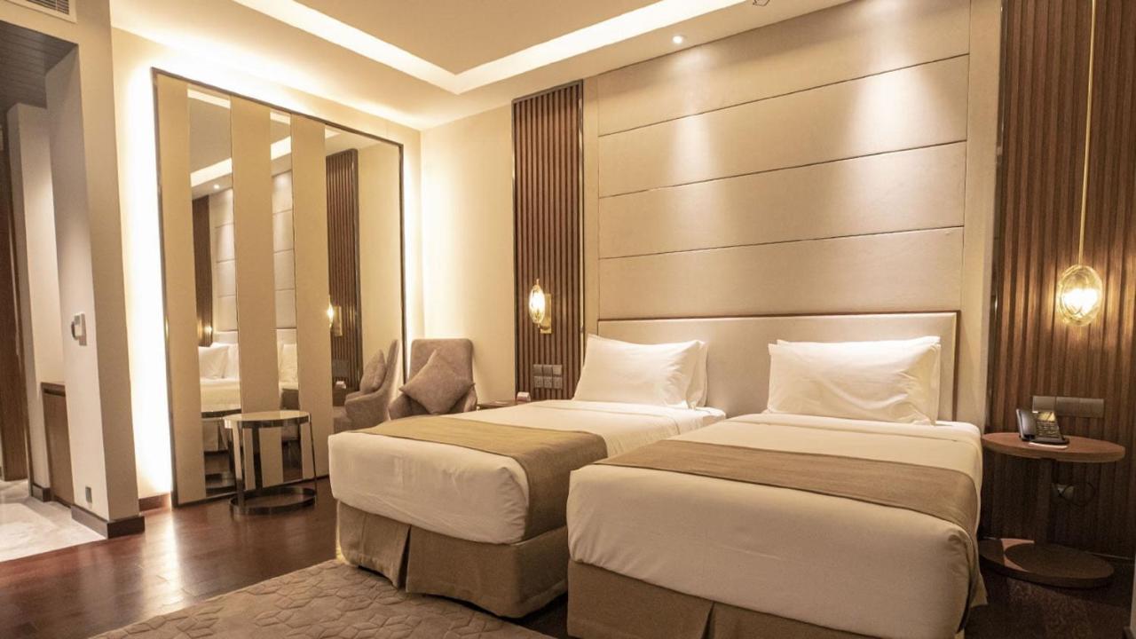 Best Western Plus Maya - Luxury Collection Hotel Dhaka Exteriör bild